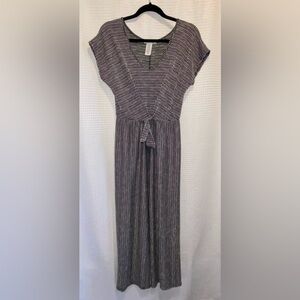 Women Caution to‎ the Wind anthropologie black white stretchy Jumper size large